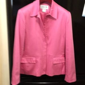 Lightweight fully lined zip up jacket